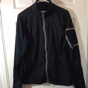 Cabela’s outfitters wind stopper black jacket lots of pockets size large regular